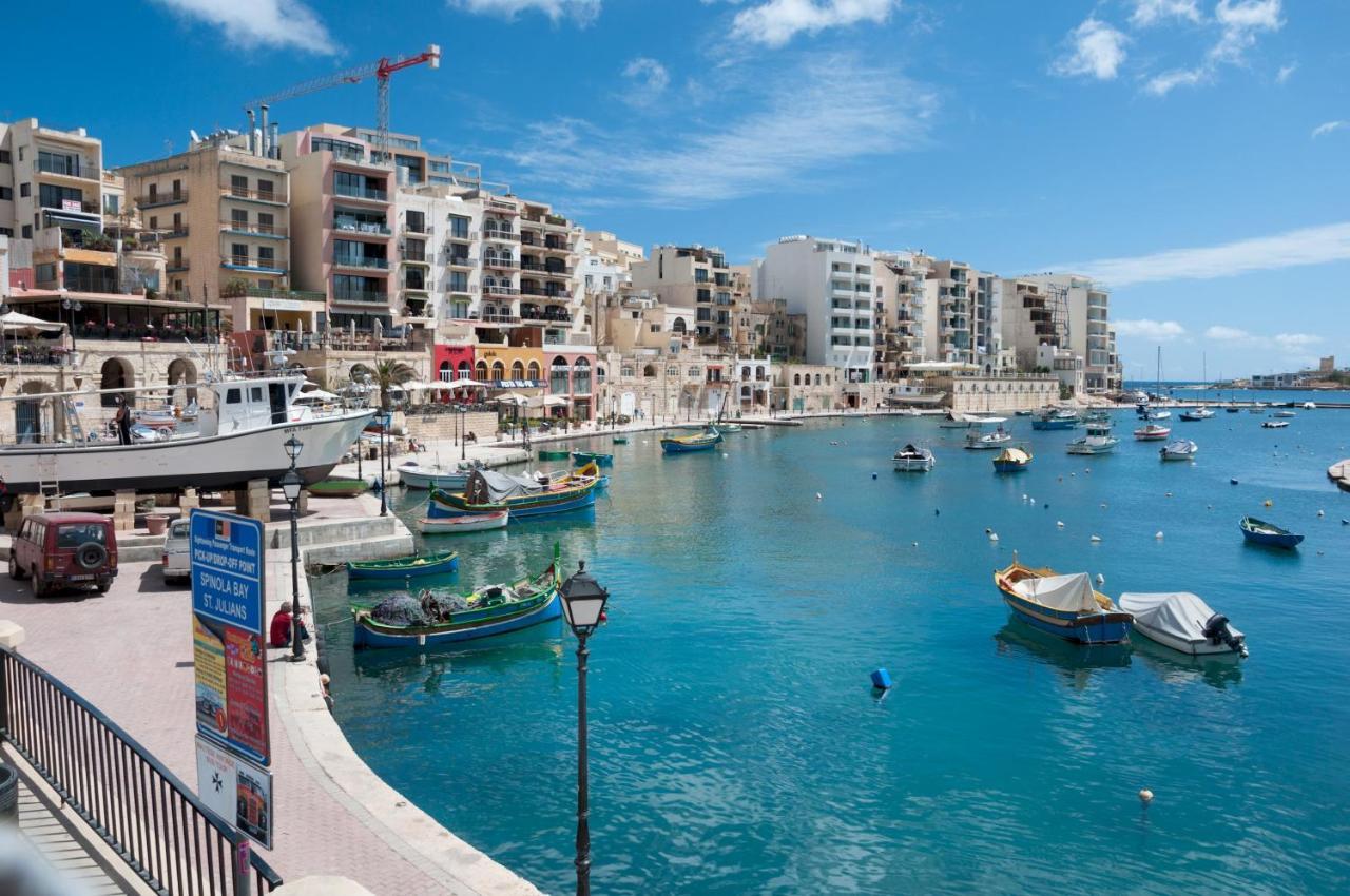 Modern Apartment Steps To St George'S Bay San Ġiljan Extérieur photo